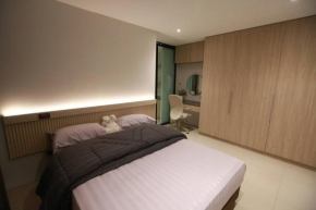BaanTip​ HomStay